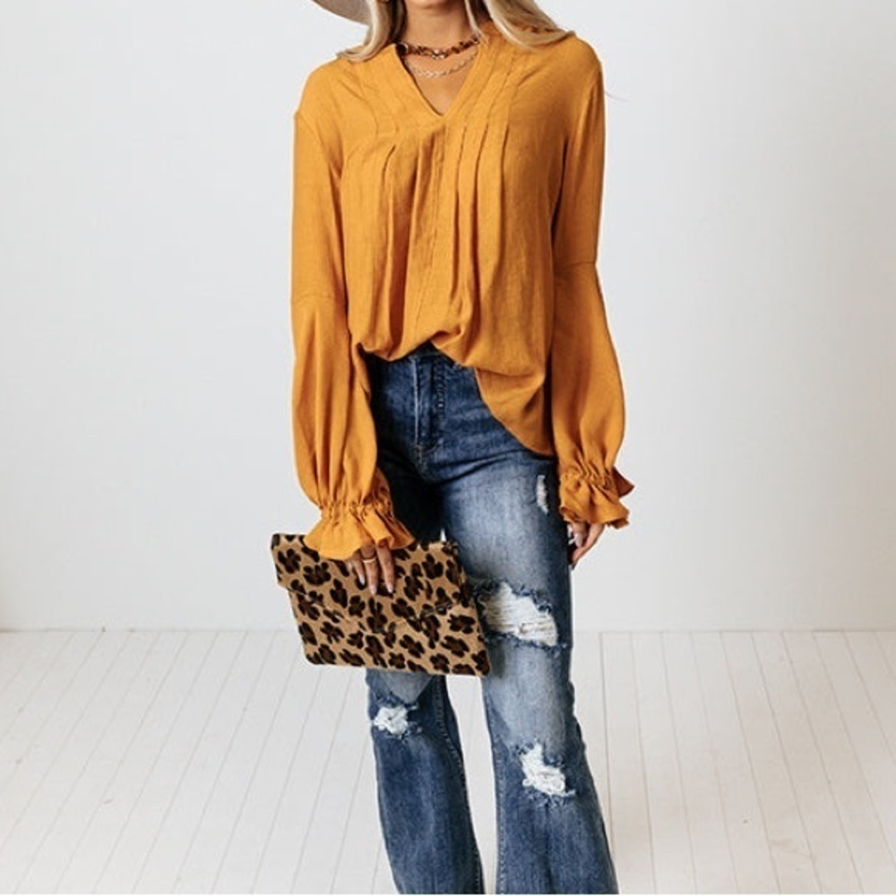 Flawless Santa Cruz Chic Shift Top in Golden Honey - Size M - Picture 2 of 10
